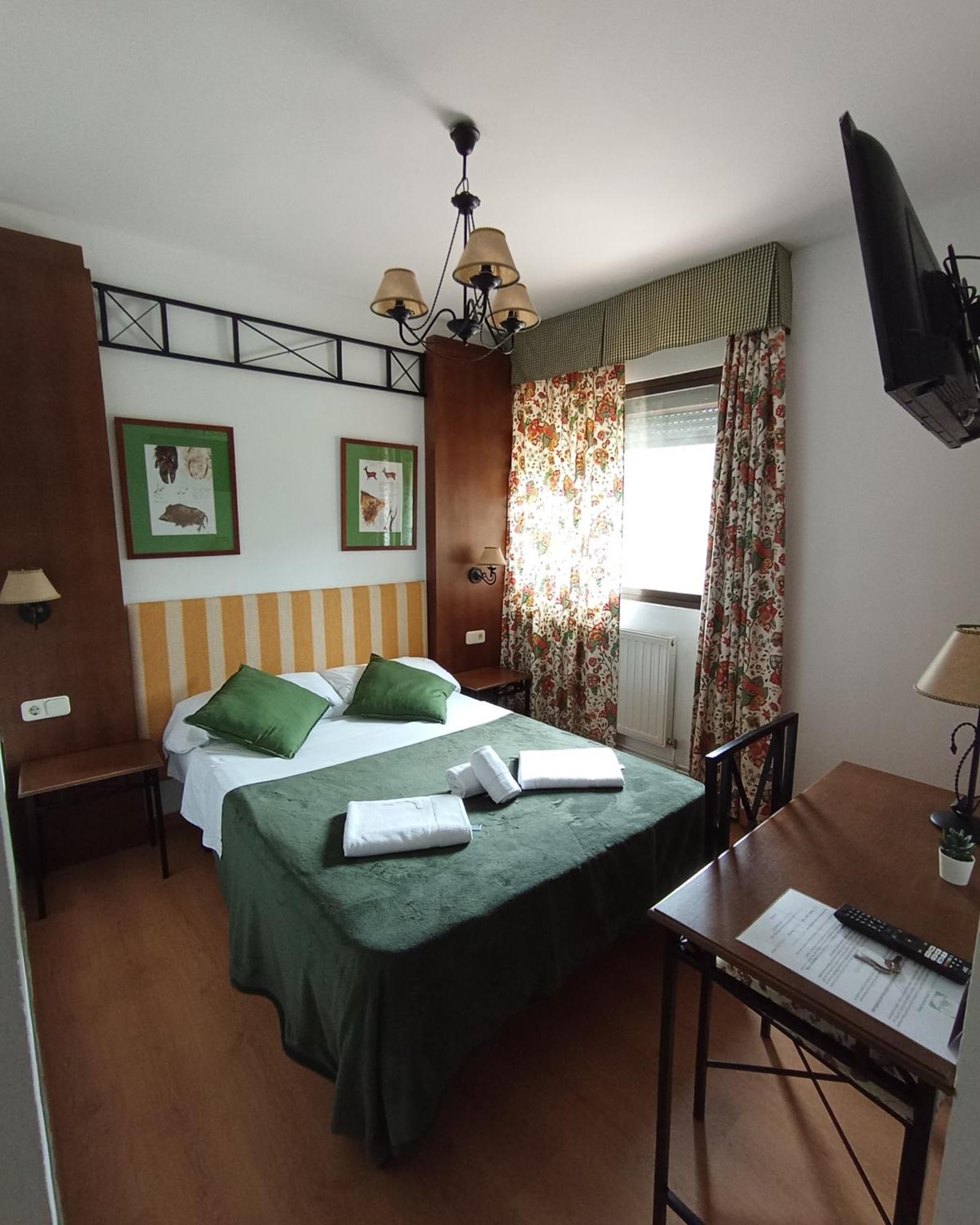 Hostal Rural Alto Tajo Poveda Poveda de la Sierra Εξωτερικό φωτογραφία