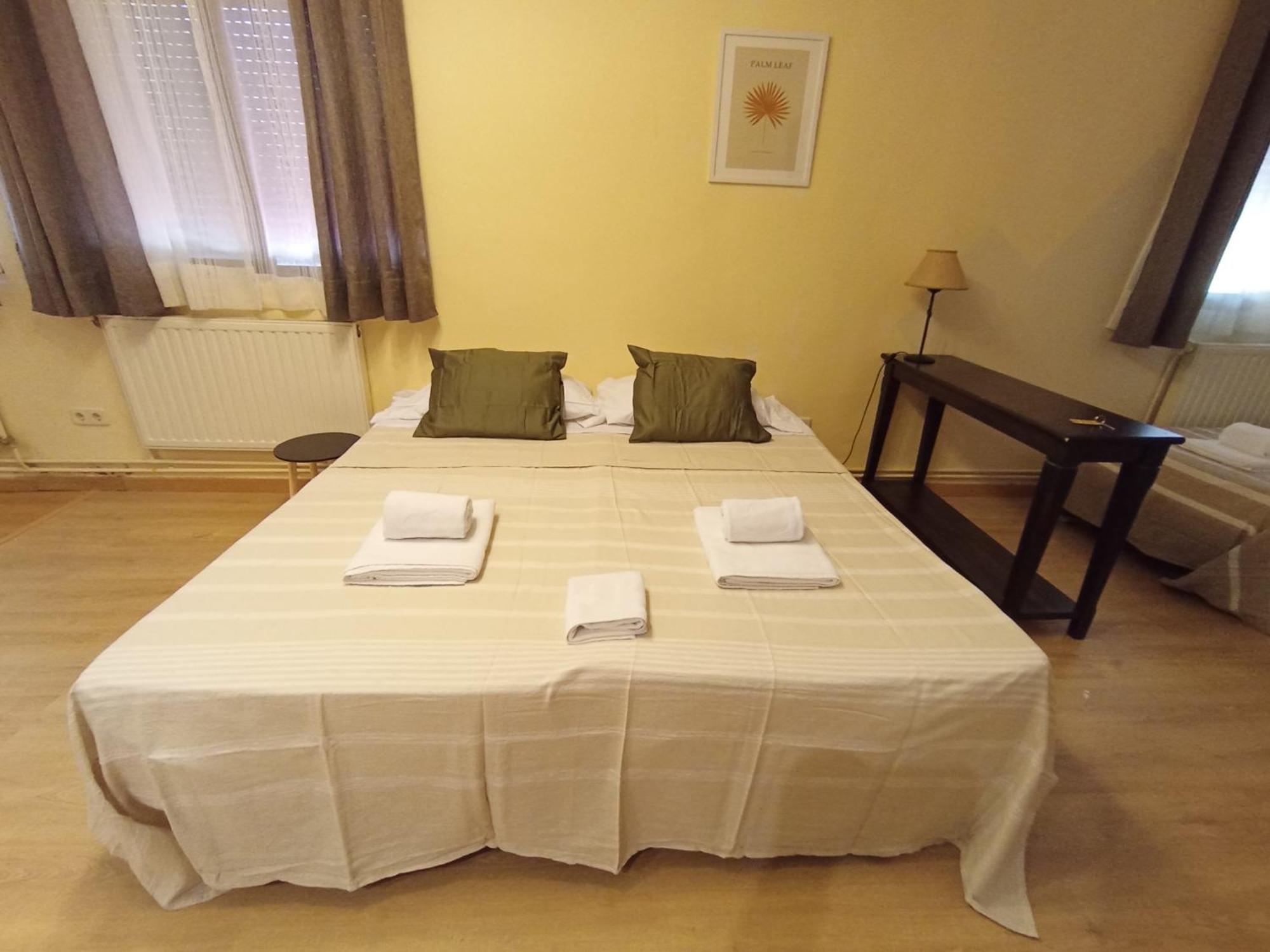 Hostal Rural Alto Tajo Poveda Poveda de la Sierra Εξωτερικό φωτογραφία
